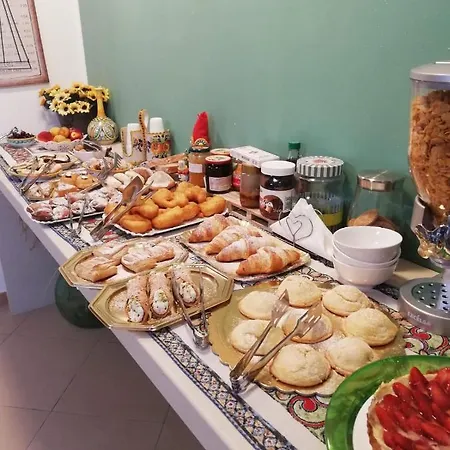 La Finestra Sul Cortile Bed & Breakfast