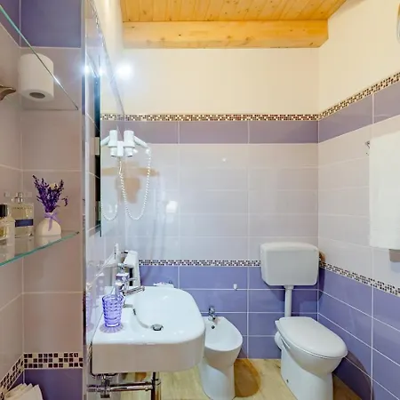 Bed & Breakfast La Finestra Sul Cortile