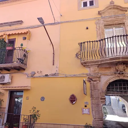 Bed & Breakfast La Finestra Sul Cortile Sciacca