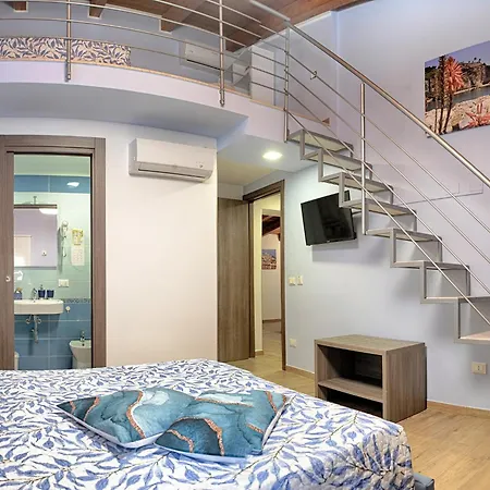 La Finestra Sul Cortile Bed & Breakfast