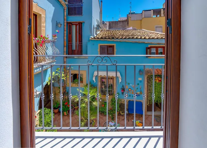 Couette-café La Finestra Sul Cortile 3*