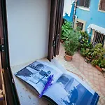 La Finestra Sul Cortile Bed and breakfast 3*
